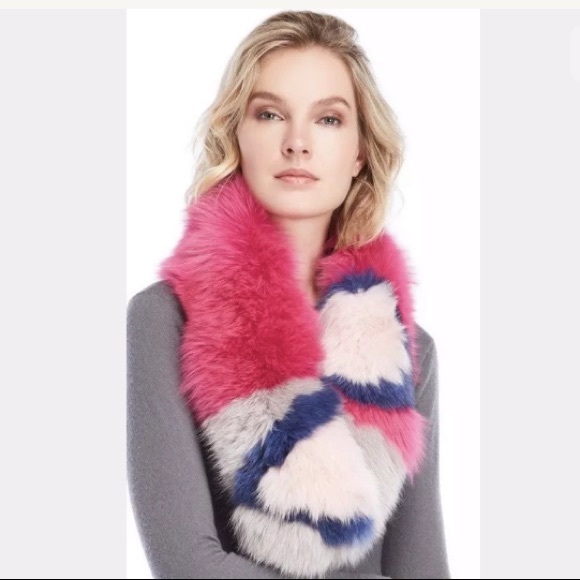intuition Accessories - New Intuition Paris real fox fur clip scarf NWT